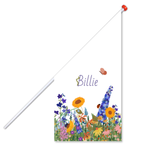 Geboortevlag met bloemenveld en kleine dieren