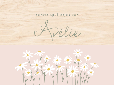 Memorybox met houtkleurige bloemen en een zachtroze vlak