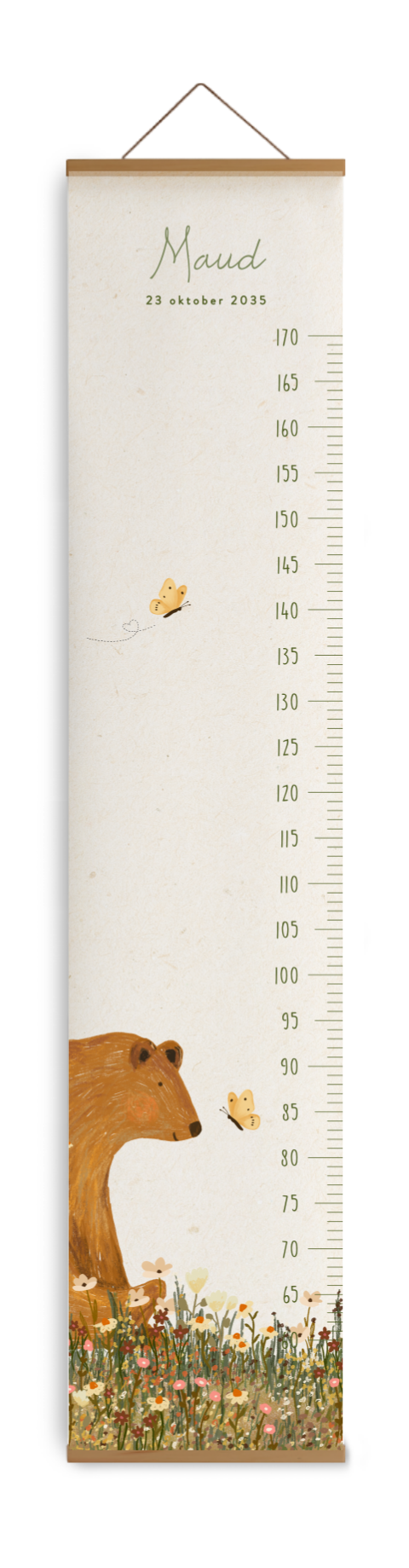 Groeimeter met een beer, vlinders en bloemen