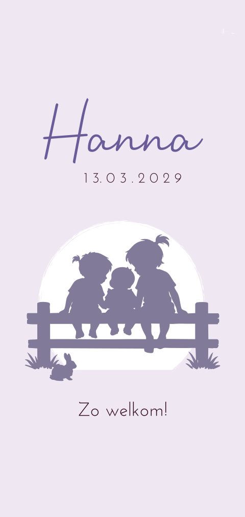 Lief geboortekaartje met drie zusjes op een houten hekje in de natuur