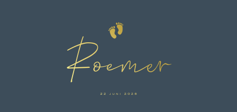 Minimalistisch geboortekaartje jongen met foliedruk voetjes