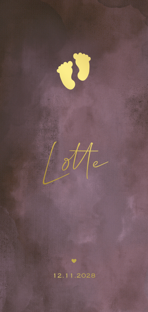 Paars geboorte kaartje meisje met baby voetjes