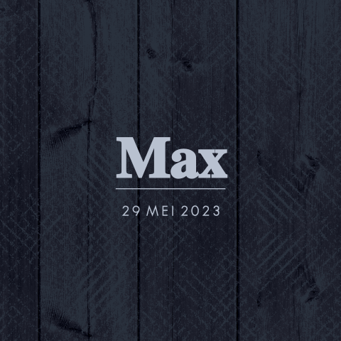 Stoer geboortekaartje voor een jongen met houtlook achtergrond