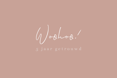 Wenskaart felicitatie vijf jaar getrouwd - houten huwelijk