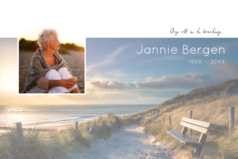 Fotokaart met zee, duinen, strand en bankje