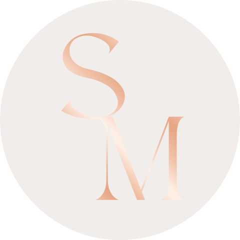 Sluitsticker beige rond voor trouwkaart met rose folie initialen