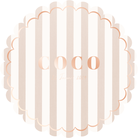 Geboortekaartje meisje in bloemvorm met roze strepen en rosefolie