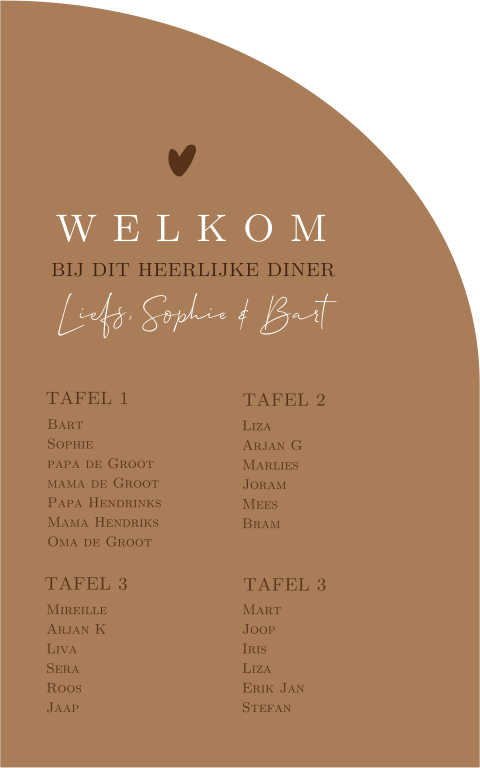 bruiloftsbord met tafelschikking voor op de bruiloft boog vorm