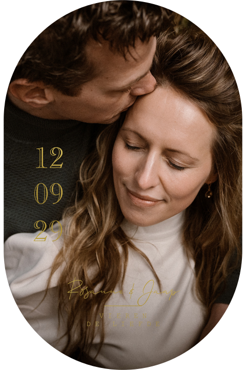 Ovalen trouwkaart met foto en datum groot in goudfolie