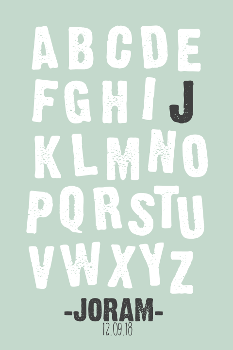 Stoer geboortekaartje met het alfabet