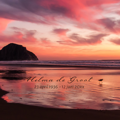 Prachtige gefotografeerde rouwkaart landschap met ondergaande zon