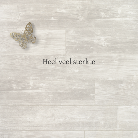 Sterkte bij overlijden kaart met een vlinder