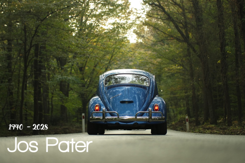 Rouwkaart met foto van een auto