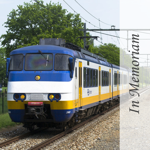 Rouwkaart met foto van een trein