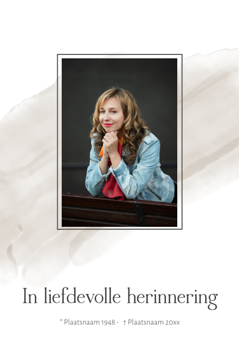 Moderne bidprent vrouw met foto en beige strepen