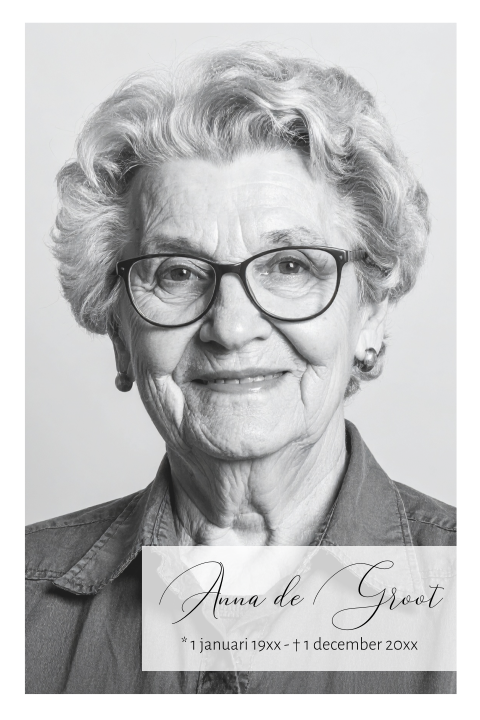 Traditionele rouwkaart vrouw met foto portret