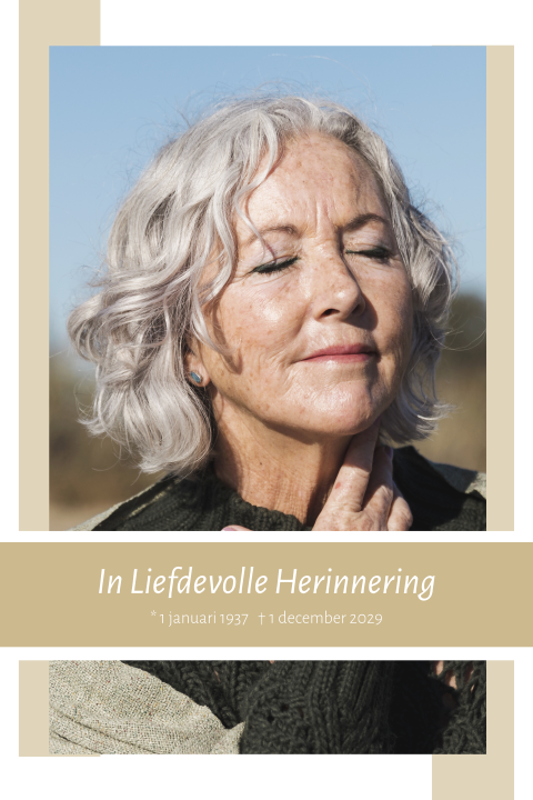 Bedankkaart na overlijden vrouw met foto en beige vlakken