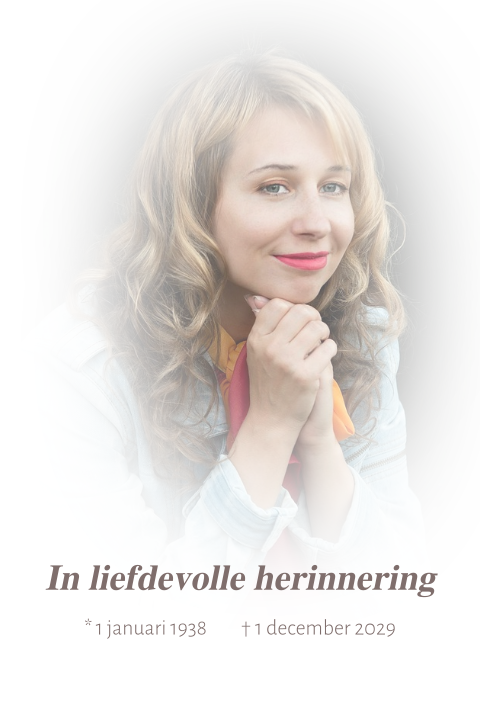 Herinneringskaart voor een vrouw met vervaagde foto