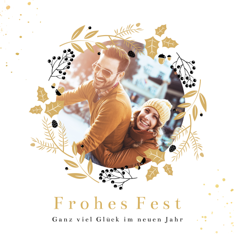 Weihnachtskarte mit goldenem Pflanzenkranz und individuellem Foto
