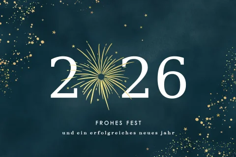 Neujahrskarte mit einem großen goldenen Feuerwerk in Folie