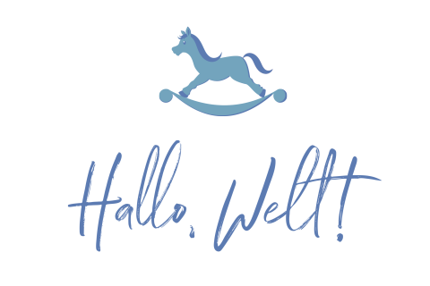 Süße Baybkarte mit einem Schaukelpferd