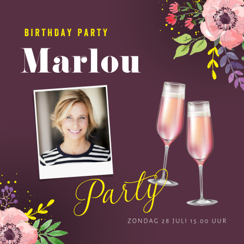 Vrolijke uitnodigingskaart met bloemen, champagneglazen en foto