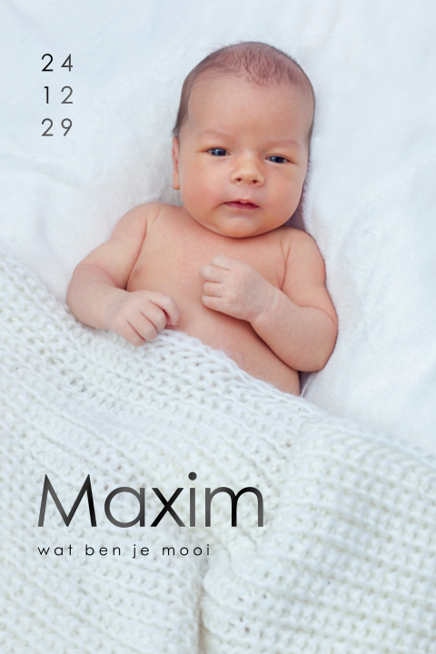 Hoogglans geboortekaartje met ronde hoeken en foto