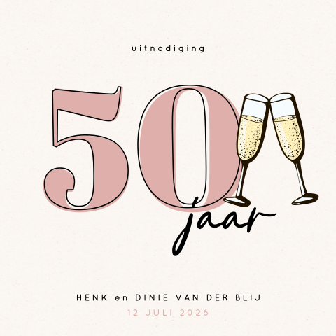 Jubileum 50 jaar getrouwd met proostende glazen