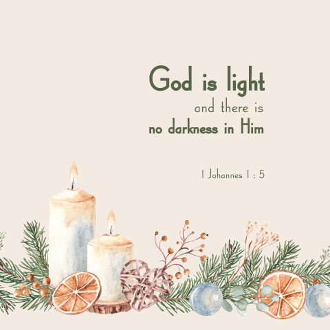 Christelijke kerstkaart met kaarsen, kerststukje en bijbeltekst