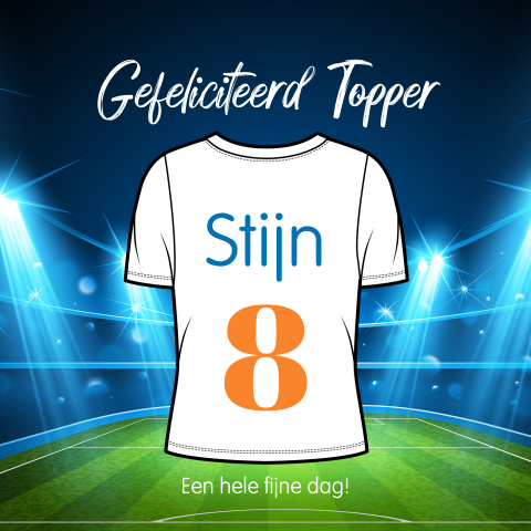 Verjaardagskaart met voetbalshirt met naam en leeftijd