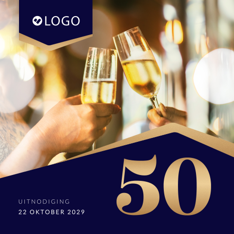 Zakelijke jubileum uitnodiging met foto champagne en 50 in goudlook