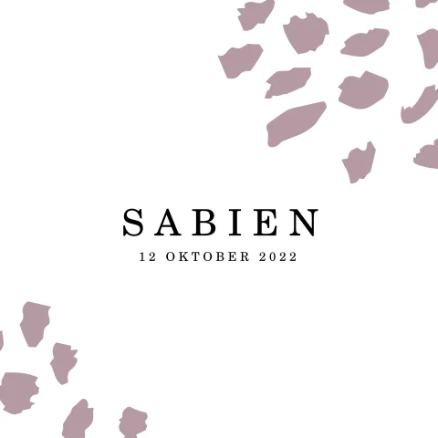 Rustig geboortekaartje meisje met dierenprint