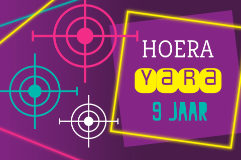 Kinderfeestje uitnodiging lasergamen met neon vizier en lasergun