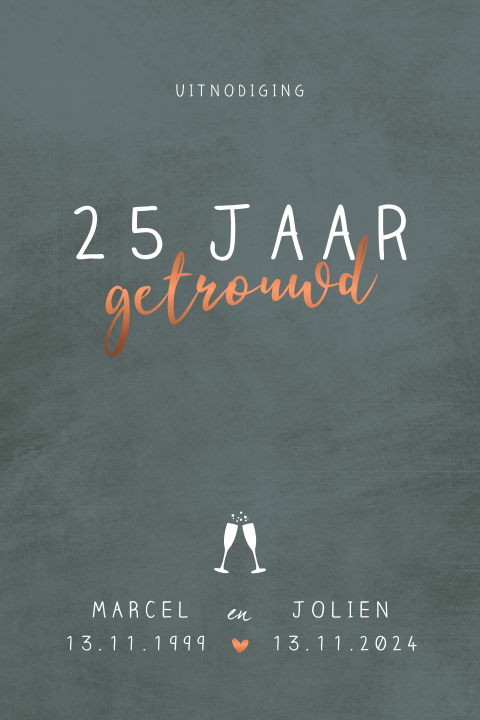 Stijlvolle uitnodiging 25 jaar getrouwd met champagneglazen
