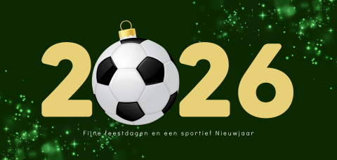 Zakelijke voetbal kerstkaart met jaartal en sparkles