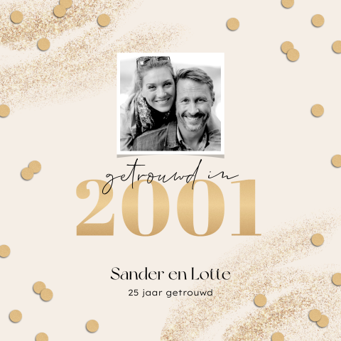25 jaar getrouwd uitnodiging met goudlook, confetti en foto
