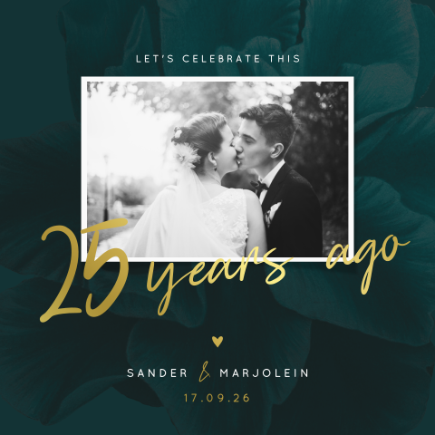 Luxe foto jubileumkaart 25 jaar getrouwd met goudfolie