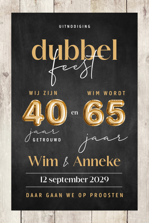 Dubbel feest uitnodiging met hout en krijtbord