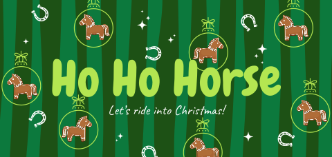 Kerstkaart met paard in kerstbal en hoefijzers voor geluk