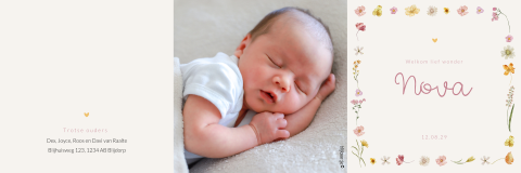 Uniek en origineel meisjes geboortekaartje met bloemen en zigzagvouw