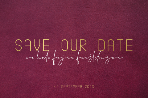 Trendy Save the Date kerstkaart met goudfolie en lederlook achtergrond