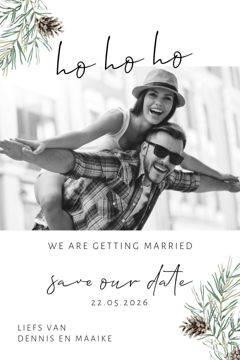 Hippe Save the Date kerstkaart met foto en dennentakjes