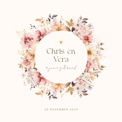 Huwelijksjubileum 10 jaar getrouwd uitnodiging met bloemenkader
