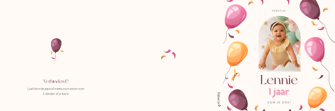 Uitnodiging eerste verjaardag meisje met zigzagvouw, ballonnen en foto