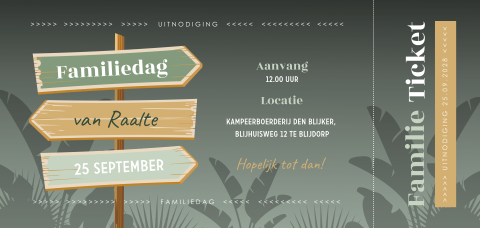 Uitnodiging familiedag ticket met houten wegwijzer en bladeren