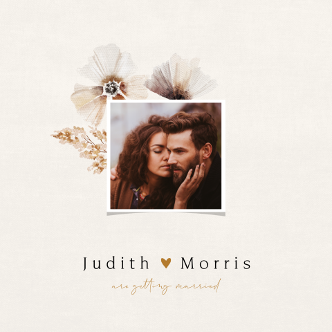 Huwelijksuitnodiging met foto en aquarel bloemen