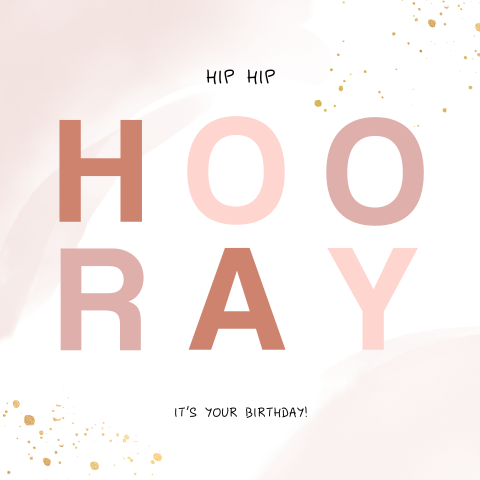 Hip hip hooray verjaardagskaart met aquarel en gouden spetters