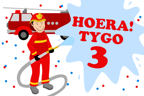 Stoere uitnodiging voor kinderfeestje jongen met blussende brandweer