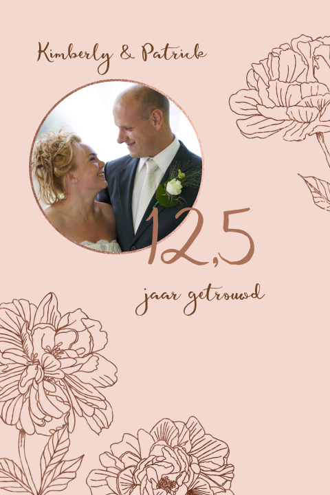 Huwelijksjubileum 12,5 jaar met pioenrozen en foto