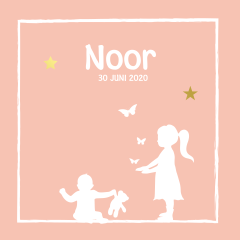 Lieve geboortekaart voor een zusje met silhouet en vlinders